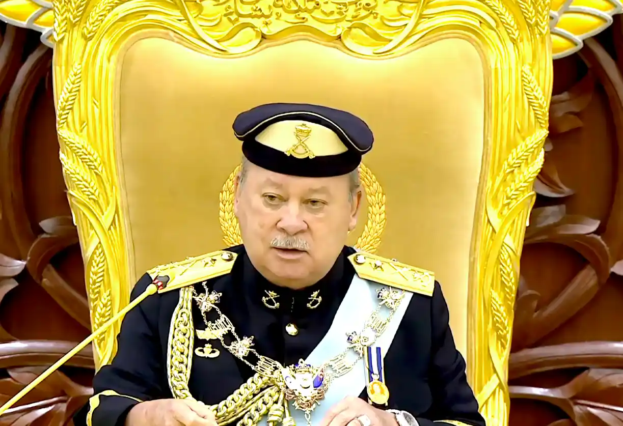 Sultan Ibrahim calls those involved in corruption ‘traitors’