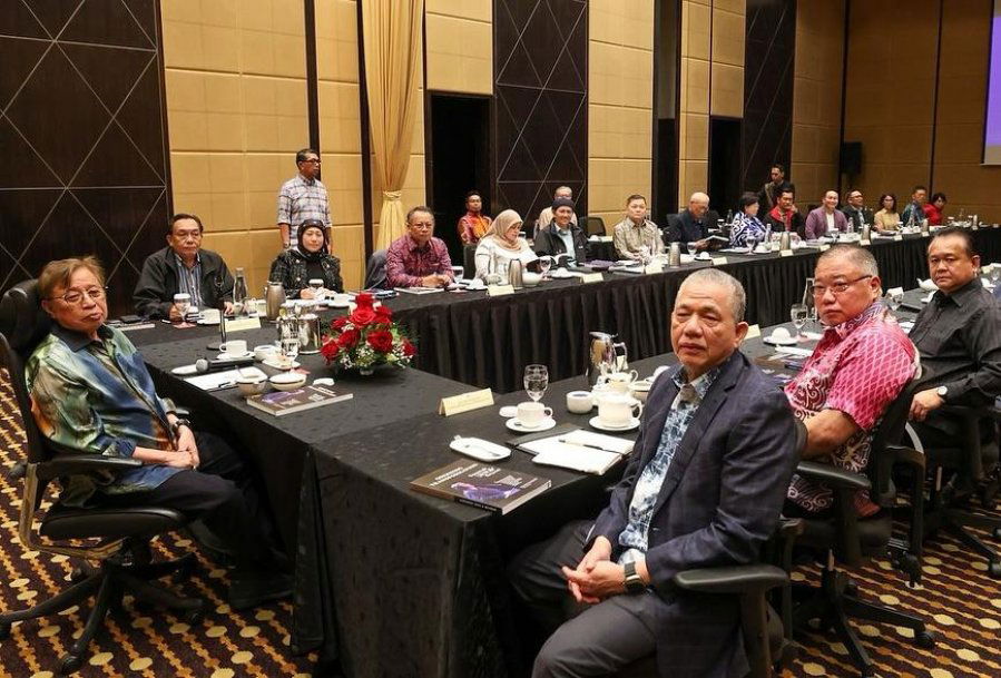 砂总理会见砂盟议员　聚焦基建与联邦合作为国会新会期定调