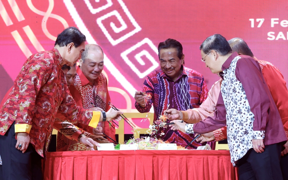 ‘Unity and prosperity’: Sabahans throng 2026 state CNY celebration with Musa Aman, Hajiji