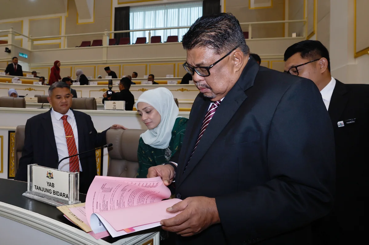 Melaka media practitioners receive RM500 incentive from state government