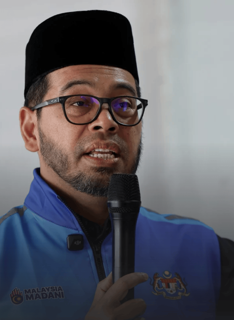 controversial sexual lyrics condemned by religious affairs minister