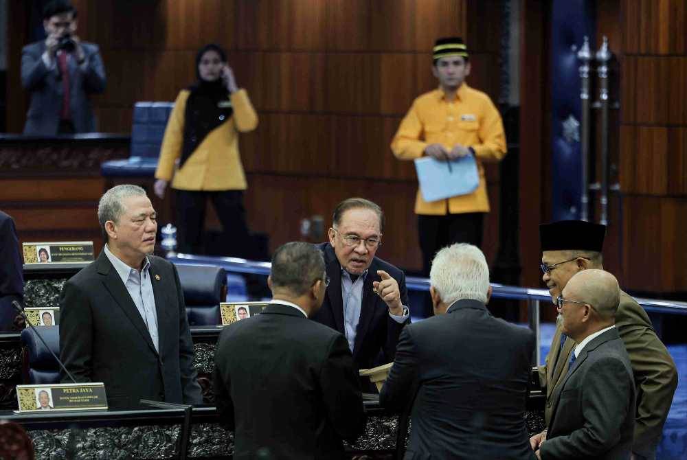 NGOs disappointed as 10-year PM term limit bill fails