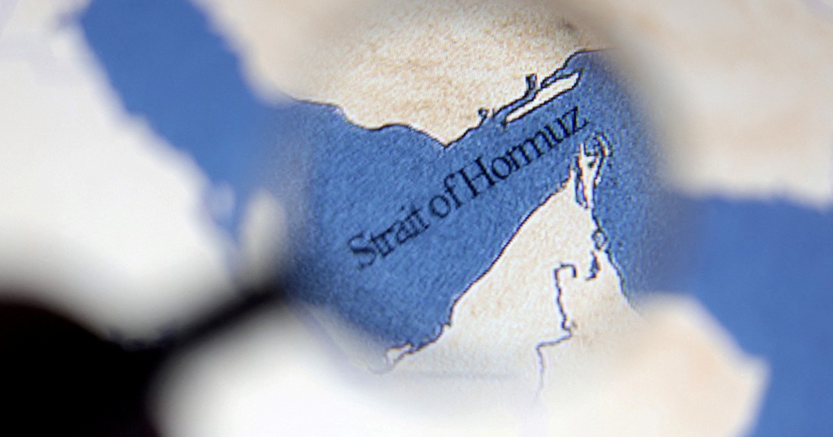 Selat Hormuz: Negara terjejas akan hantar kapal perang bersama AS pastikan laluan kekal terbuka, selamat - Trump