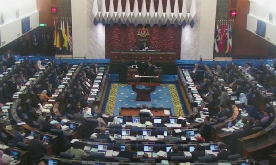 国会声浪表决　三读通过2026年财案