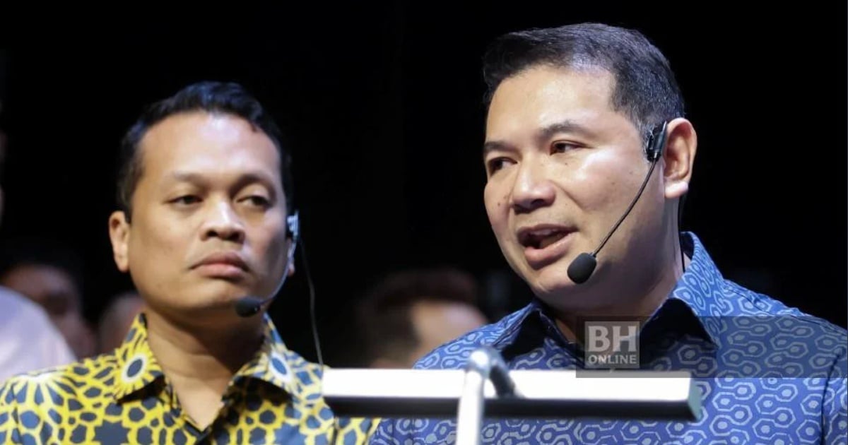 Rafizi, Nik Nazmi serah surat letak jawatan Ahli Parlimen