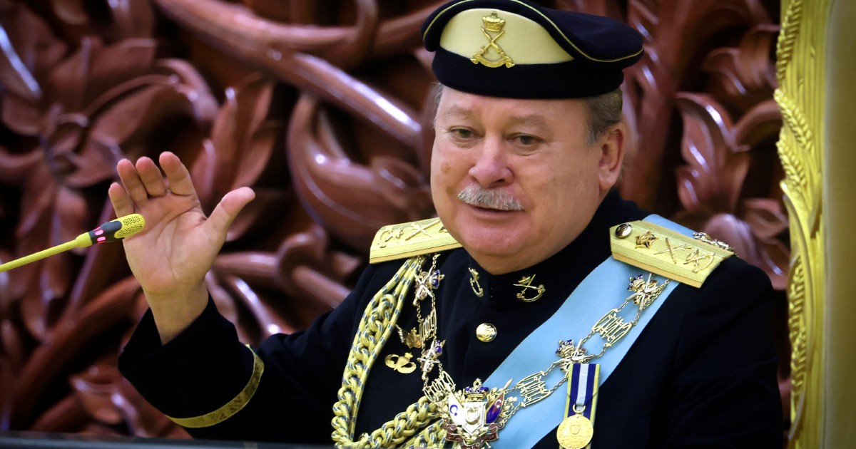 Agong alu-alukan pelbagai reformasi institusi, undang-undang termasuk had tempoh jawatan PM