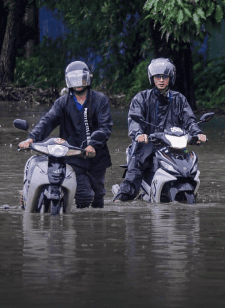 shah alam flash floods klang valley malaysia november 2025