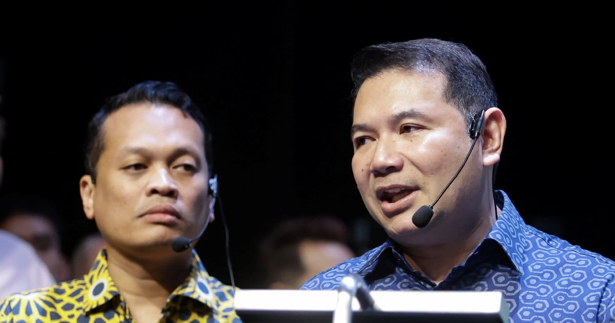Speaker Dewan Rakyat dah terima surat letak jawatan Rafizi, Nik Nazmi