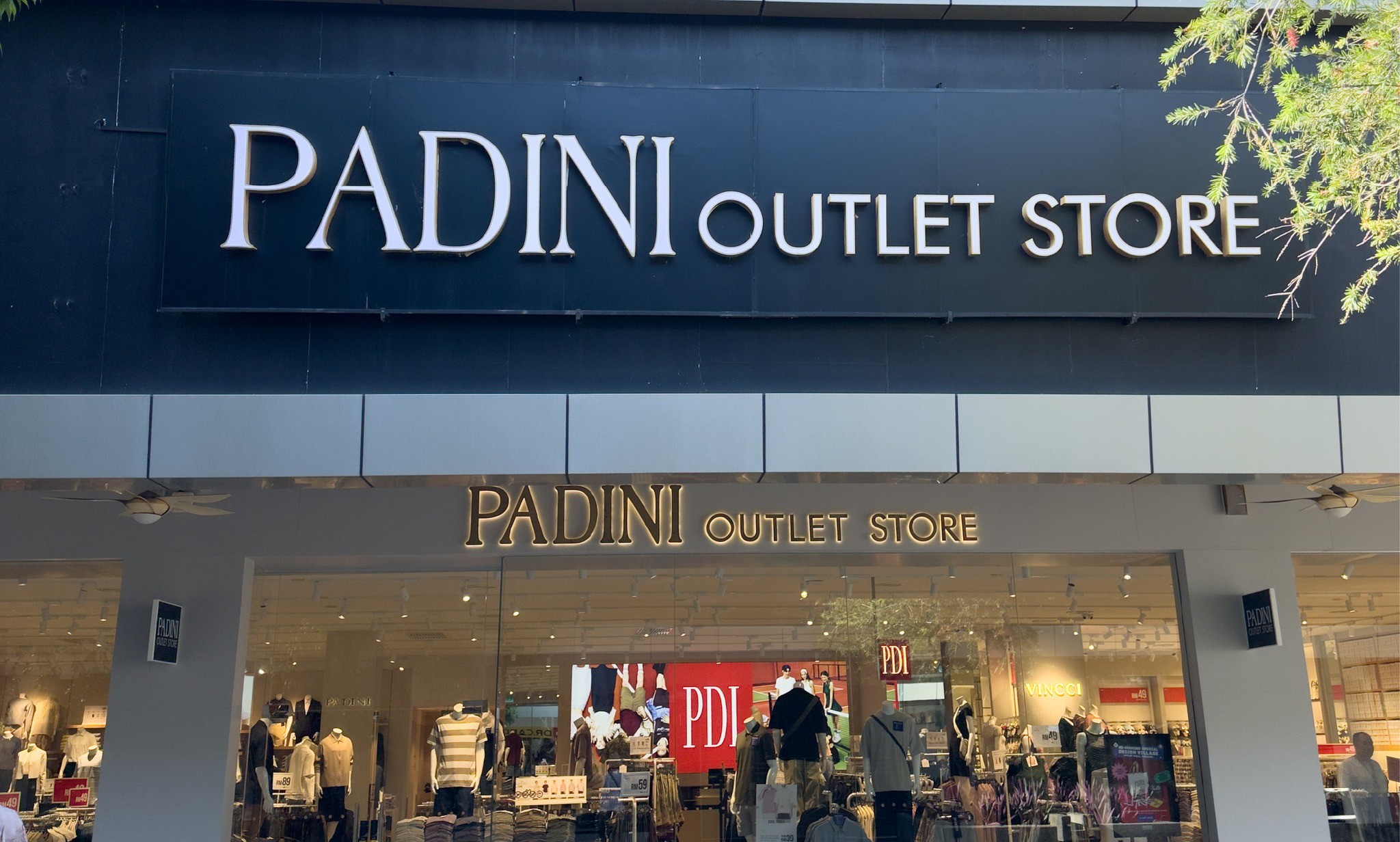 baru dan hangat dalam sorotan korporat dan bisnes