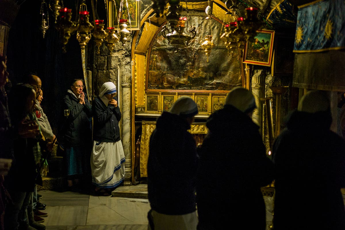 Watch Midnight mass at the Nativity Church in Bethlehem