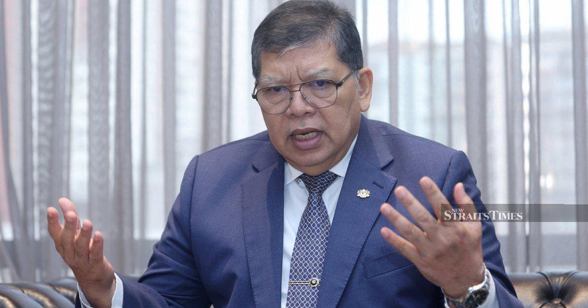Speaker awaits official word on Hamzah's reported resignation