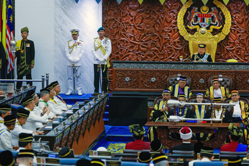 Agong: Sistem pendidikan lain perlu terima, patuhi sejarah Malaysia