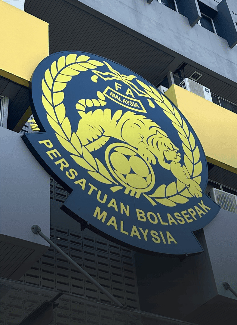 fam entire executive committee resigns en bloc